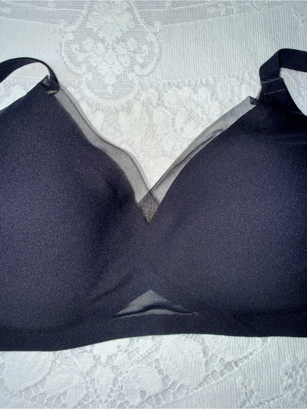 Underoutfit Black Wireless Smooth T-Shirt Bra Size large - Picture 7 of 8